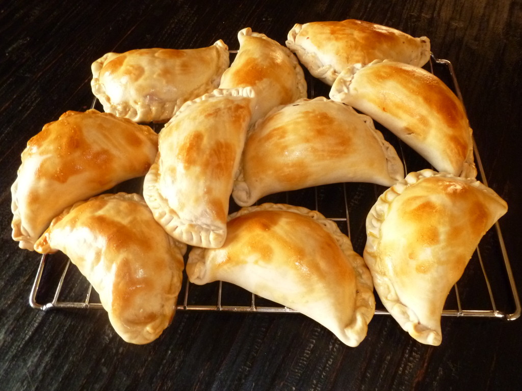 empanadas de carne - helen