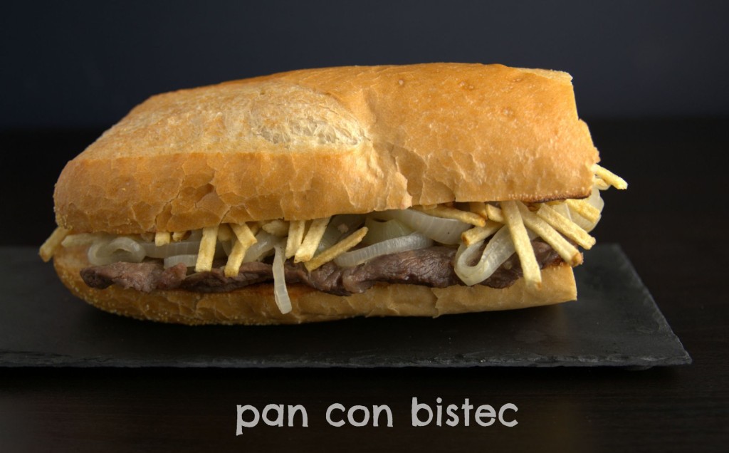 Pan con bistec