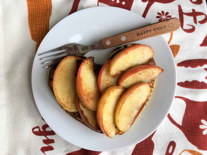 Pancakes de manzana y jengibre / Apple-Ginger Pancakes