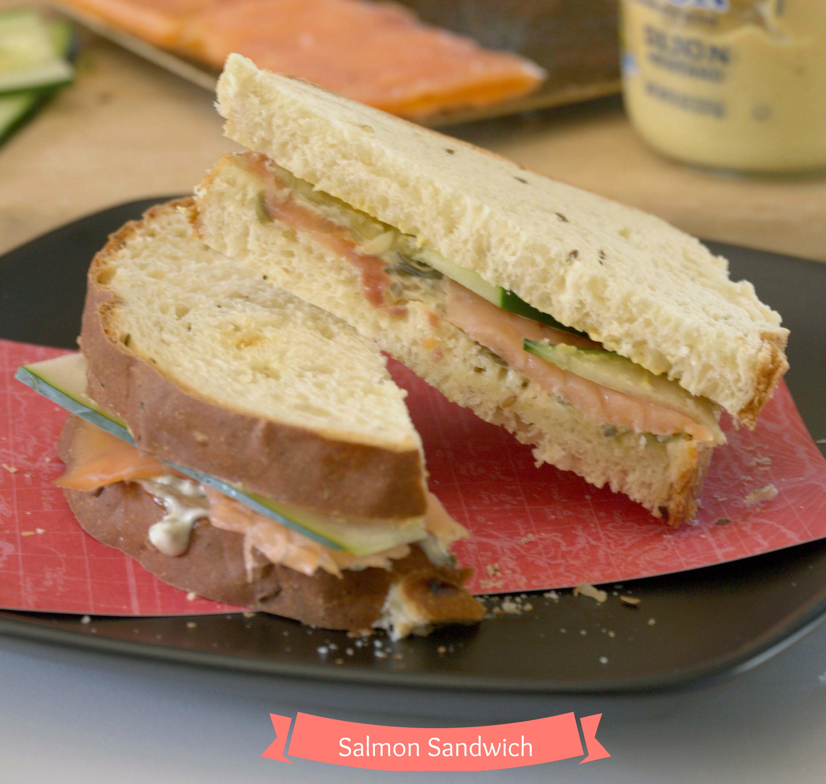 Sándwich de salmón / Smoked Salmon Sandwich